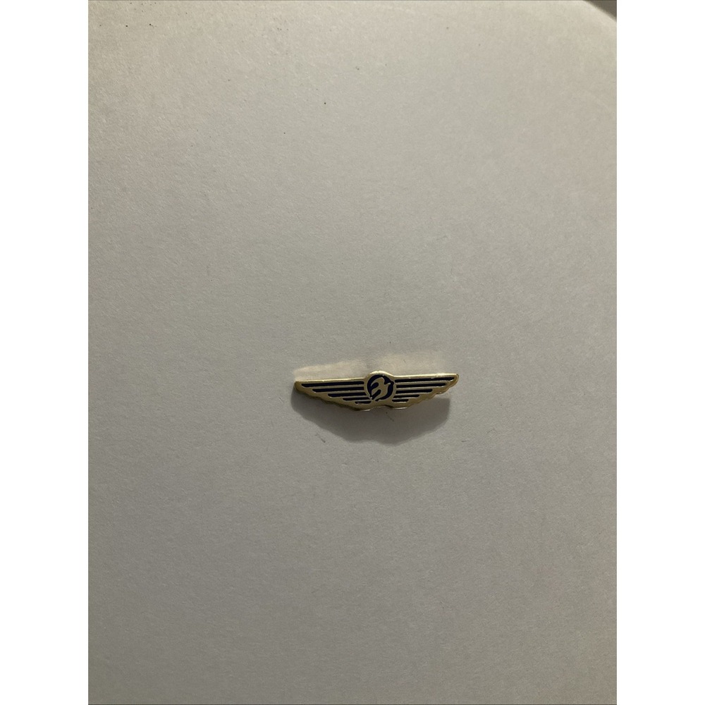 Boeing Airline Wings Dove Christian Religious Symbol Lapel Pin Gold Tone Hat Pin